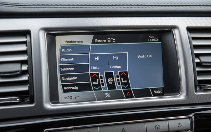 Jaguar XF cena 45900 przebieg: 215000, rok produkcji 2011 z Wasilków małe 529